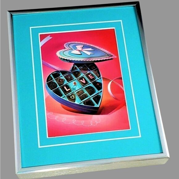 TIFFANY & co framed valentine's window decoration - Picture 1 of 1